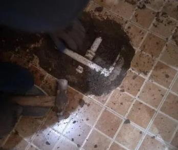 汝南卫生间漏水维修公司为您分享下卫生间渗水如何处理及注意事项